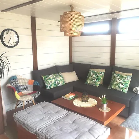 Casita Nekagarden Semesterbostad