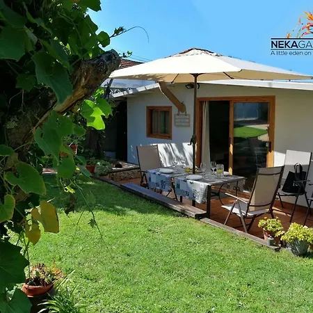 Casita Nekagarden بيت للعطل